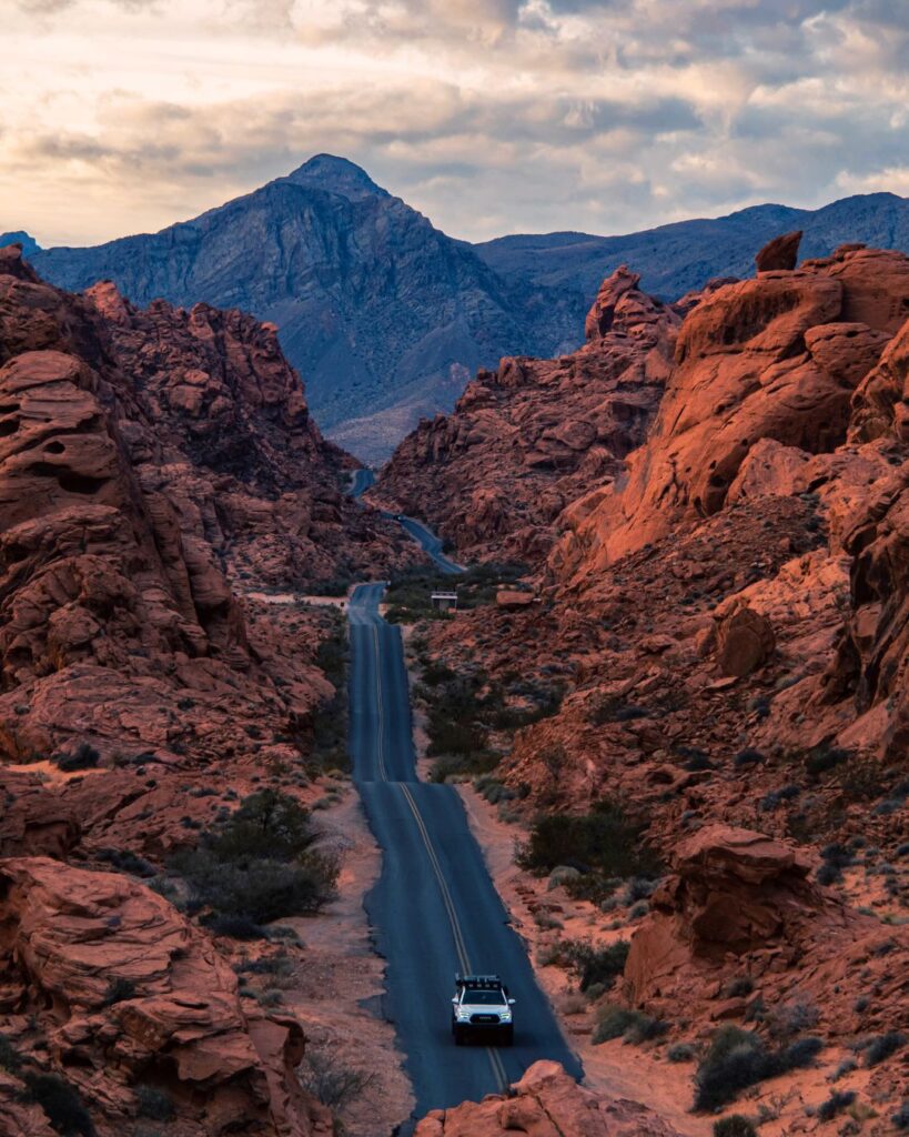 hiking trails in valley of fire state park